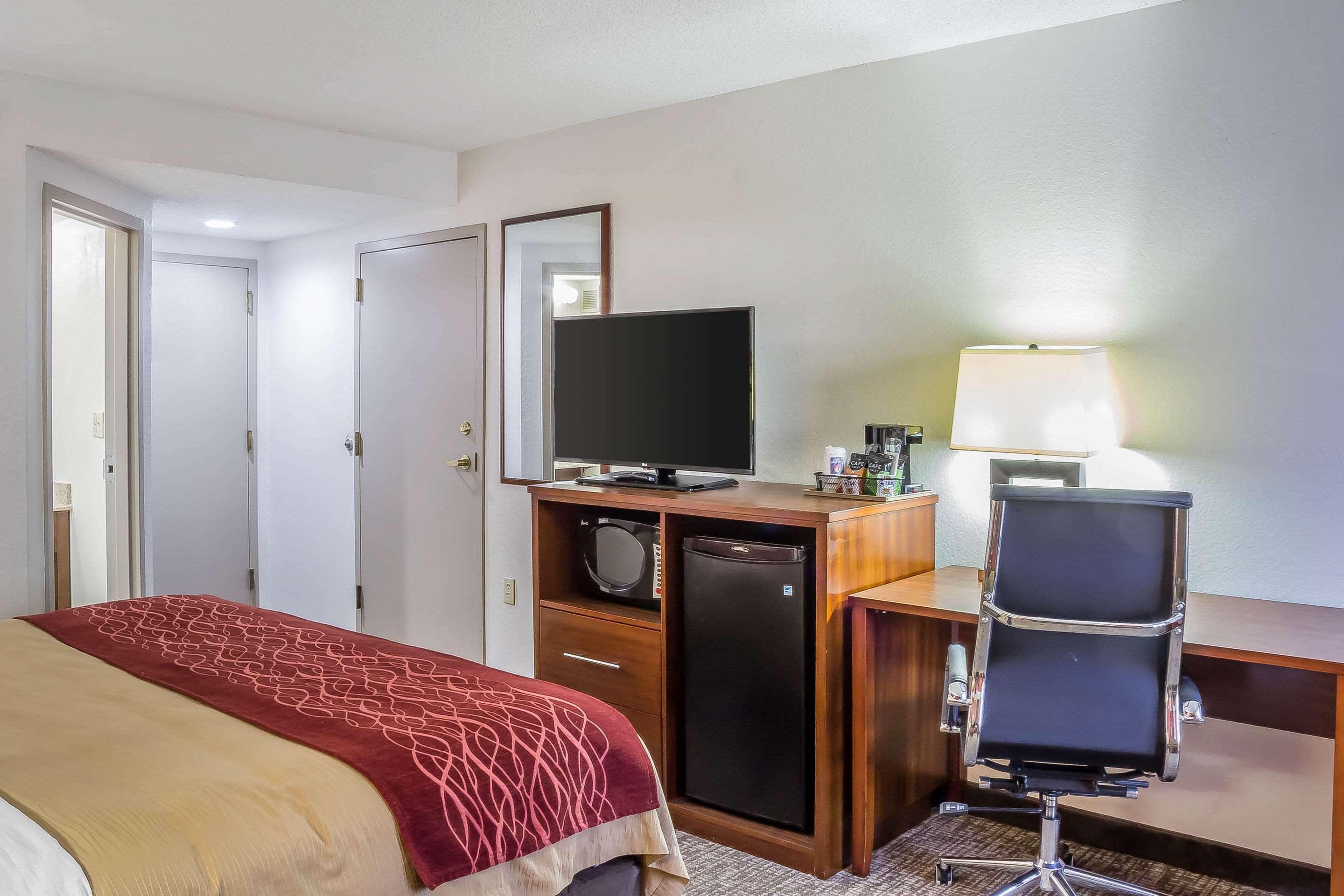Comfort Inn Greensboro - Kernersville Kültér fotó