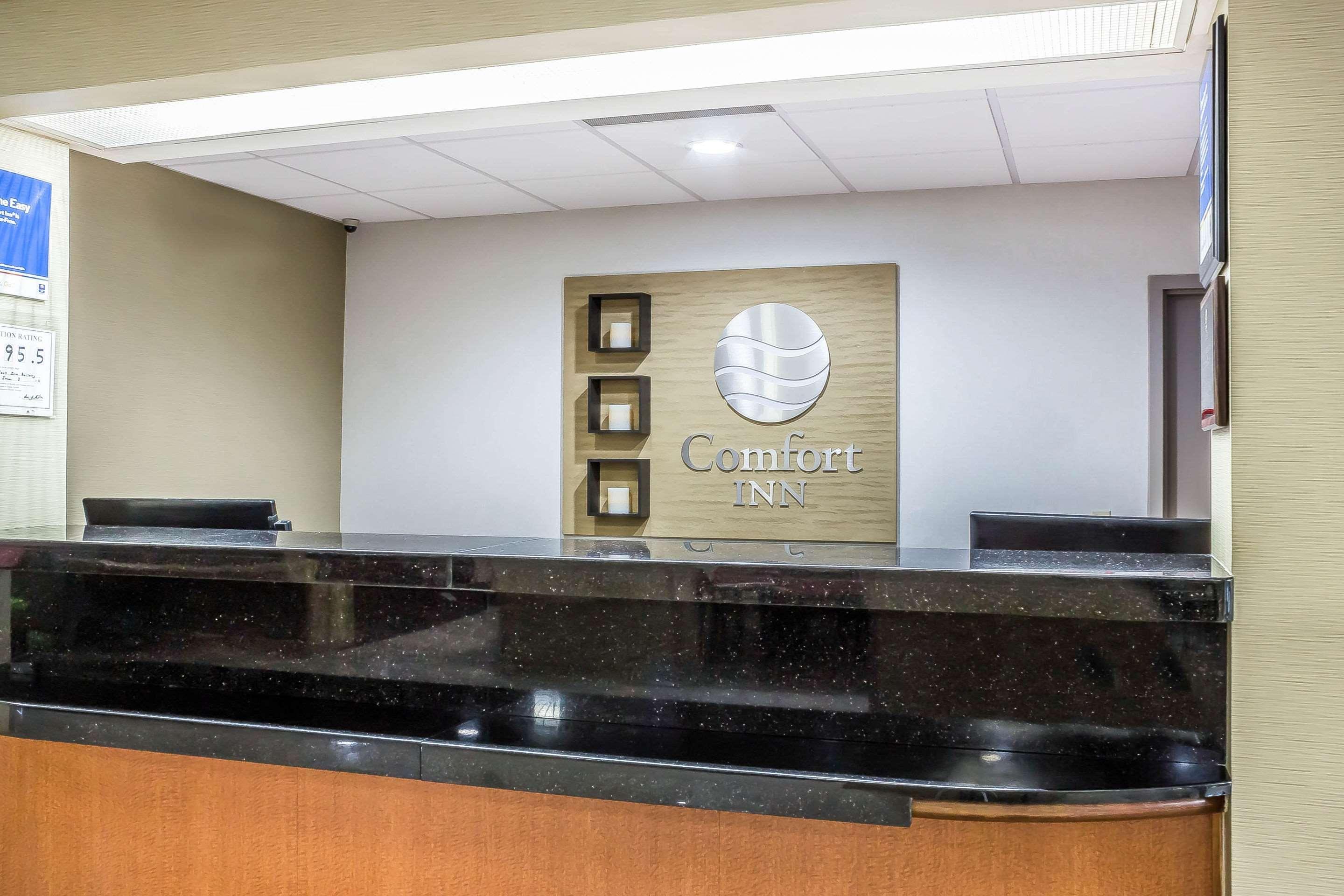 Comfort Inn Greensboro - Kernersville Kültér fotó