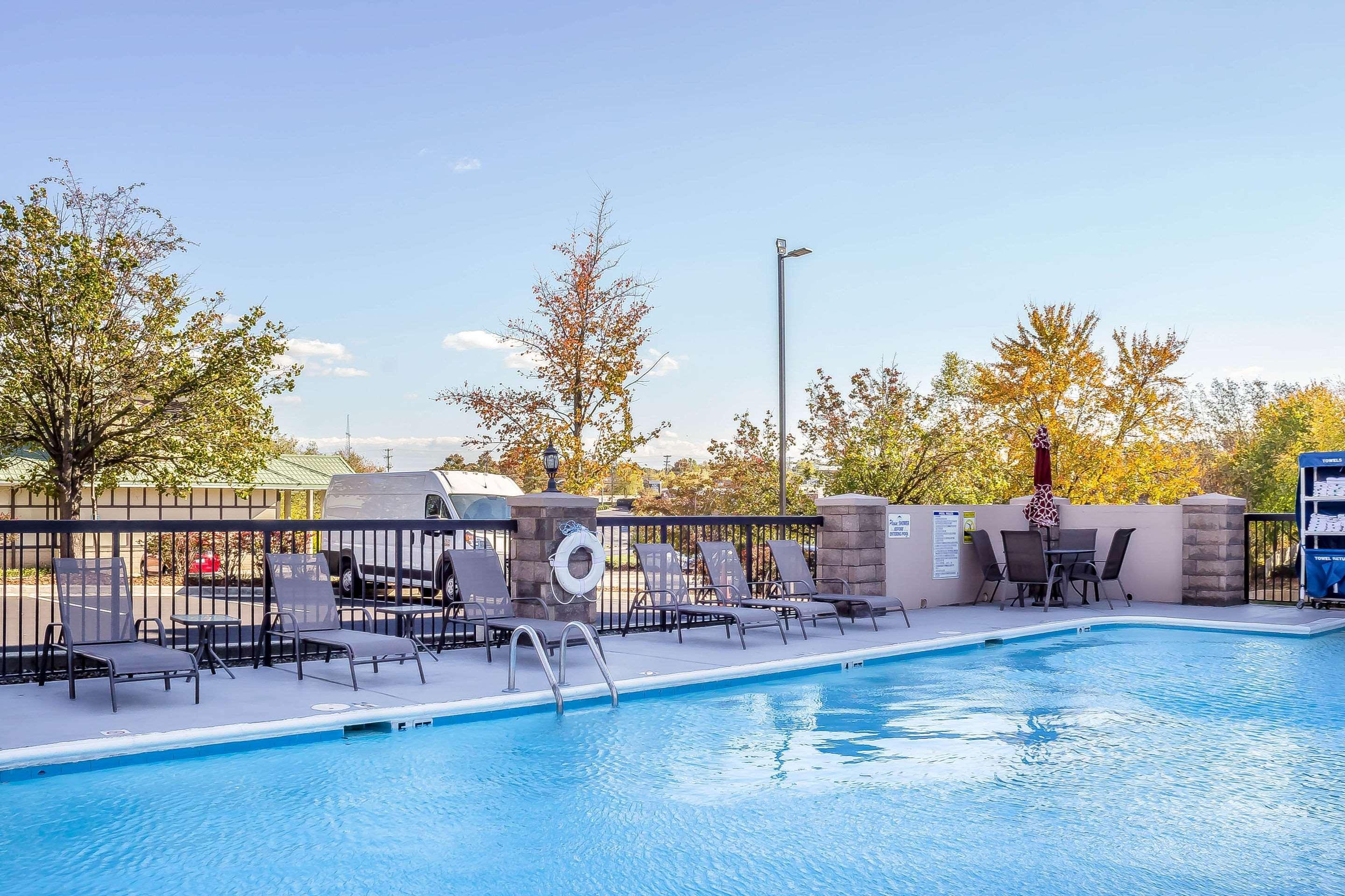 Comfort Inn Greensboro - Kernersville Kültér fotó