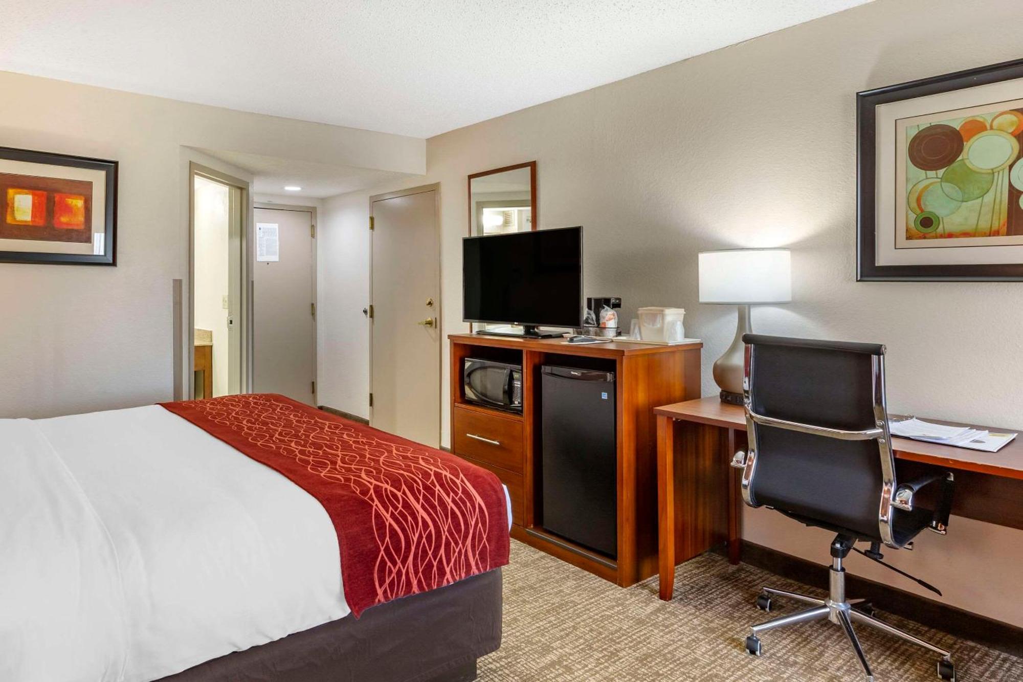 Comfort Inn Greensboro - Kernersville Kültér fotó